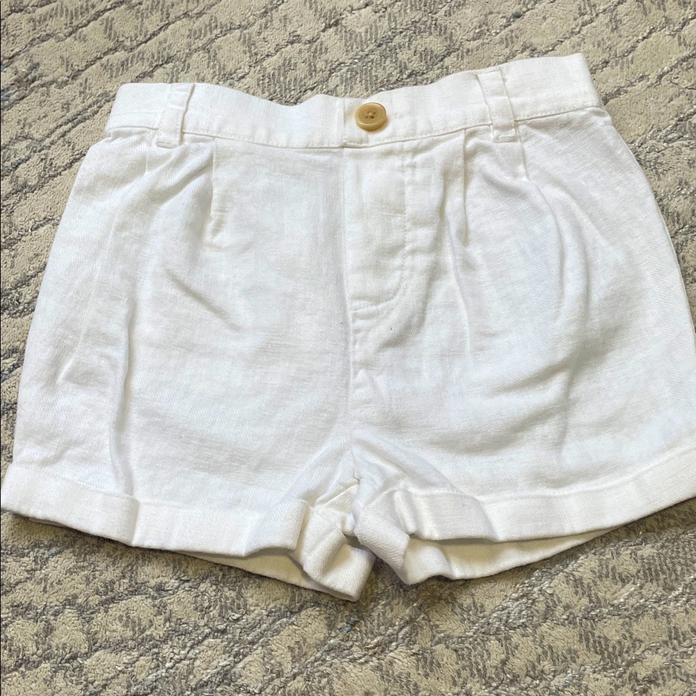 Baby white shorts Banana Republic 18-24 month